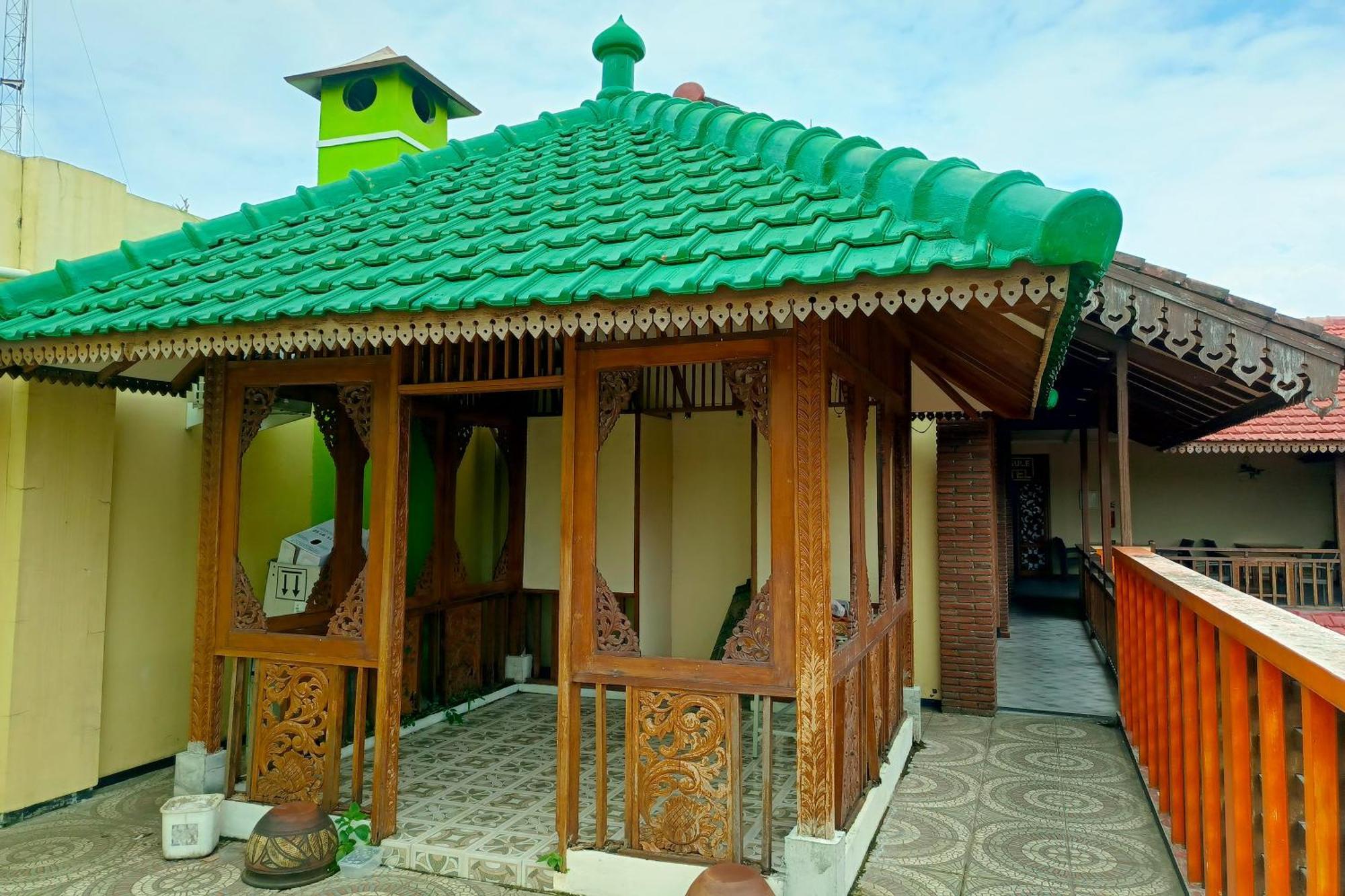 Java Capsule Hotel Malang Bagian luar foto