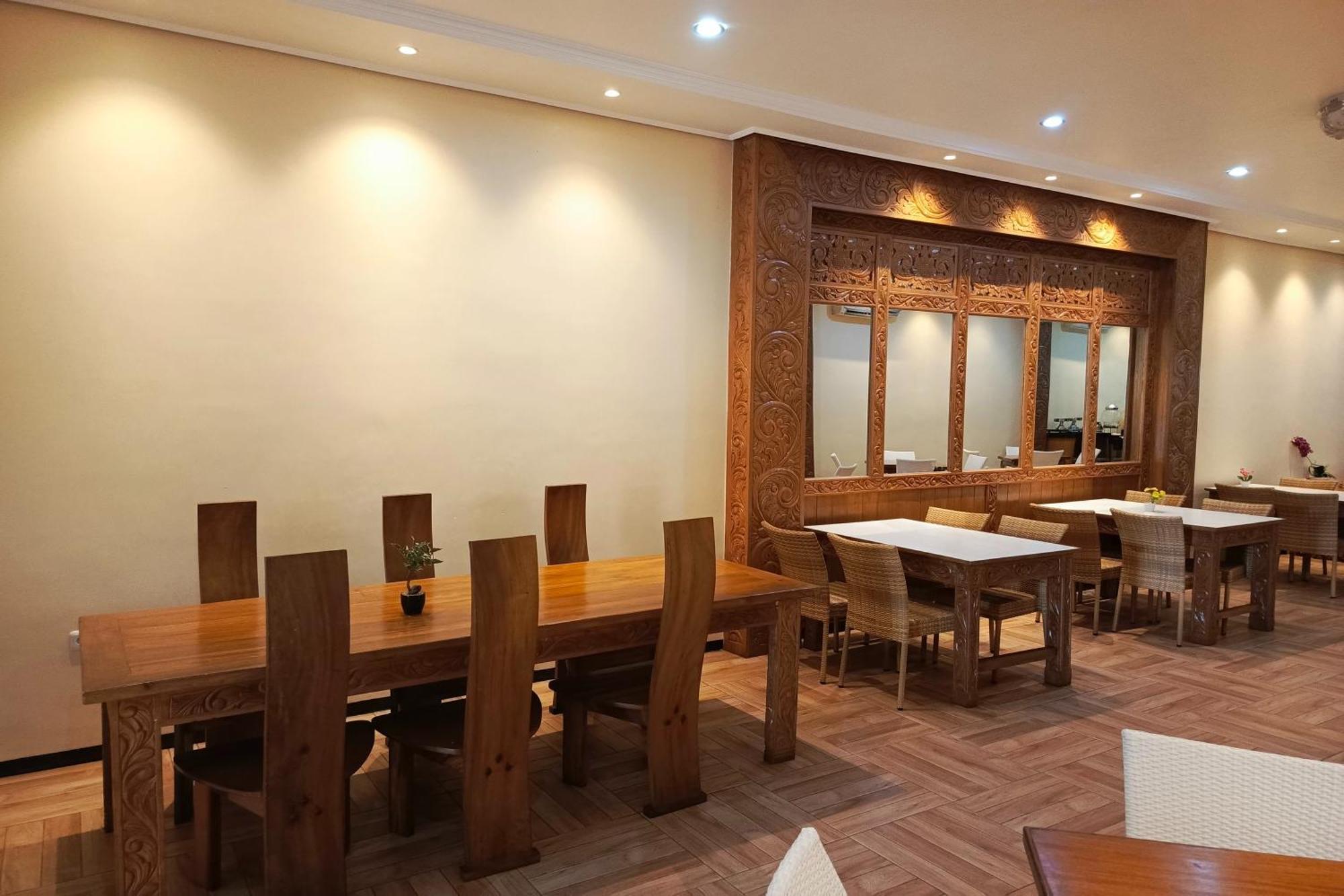 Java Capsule Hotel Malang Bagian luar foto